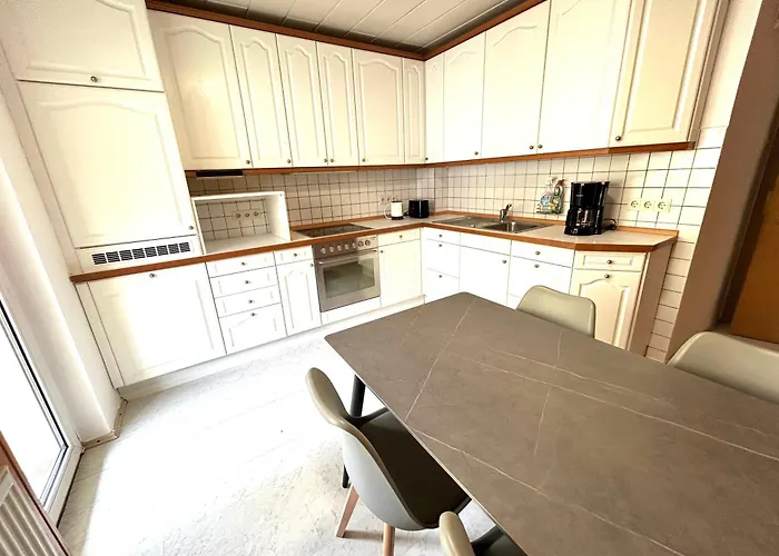 Kulturmensch Mit Balkon Lejlighed *