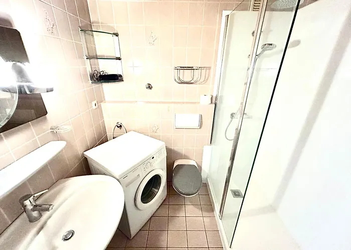 Appartement Kulturmensch Mit Balkon *